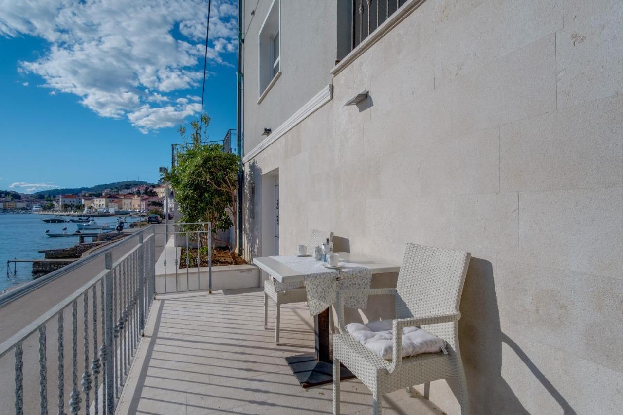Apartman Velopin Mali Losinj Exterior photo
